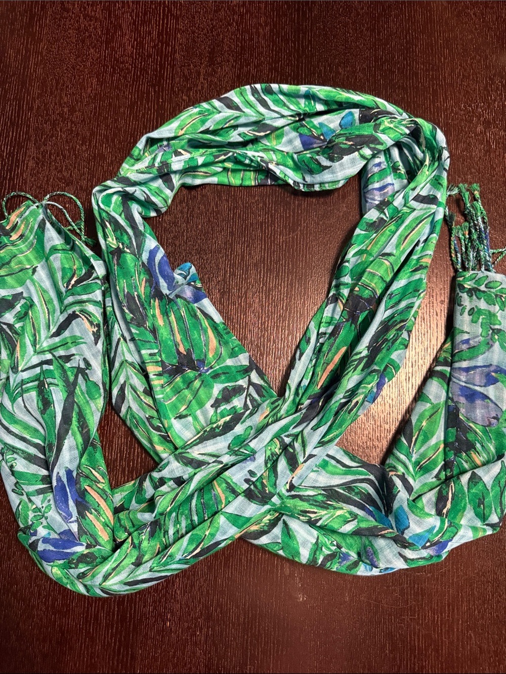J.Jill Green Leaf Pattern Lightweight Scarf Fringe Cotton